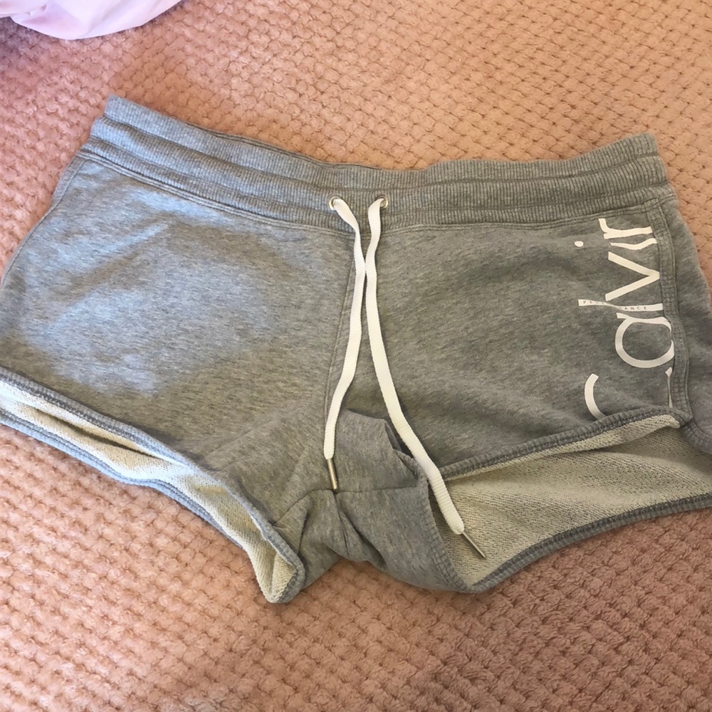 Calvin Klein short
